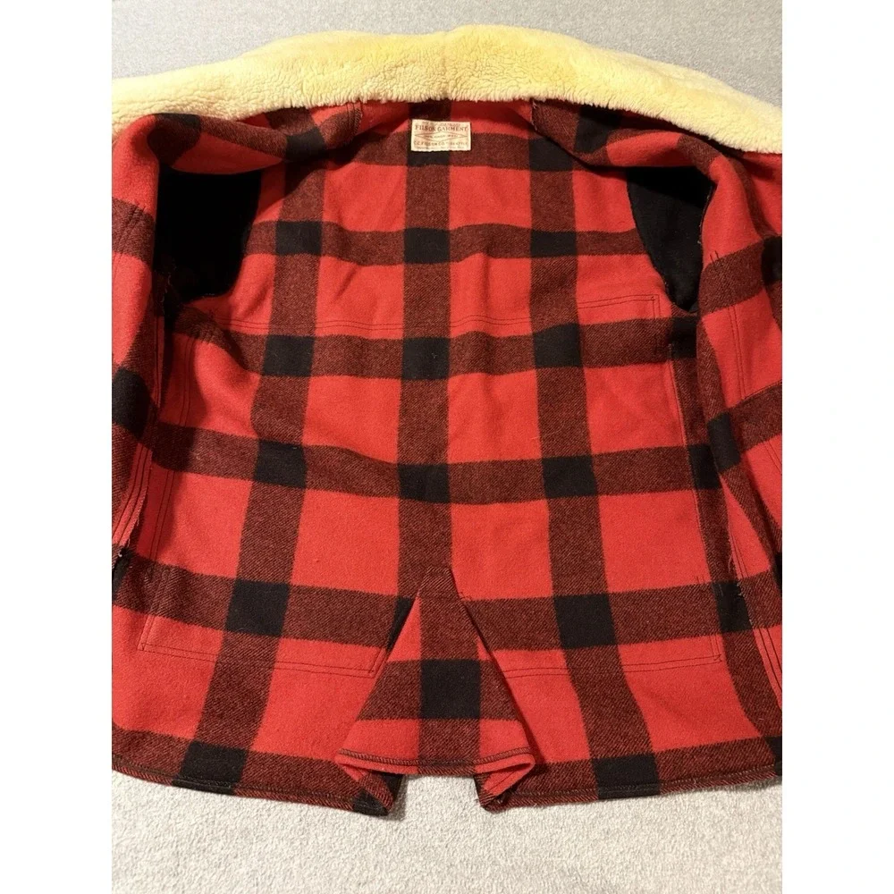 VTG CC Filson Mackinaw Wool Packer Coat Men's 48 Red Buffalo Plaid Shearling USA - Picture 6 of 16